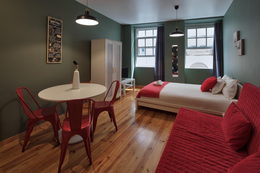 Aparthotel Oporto Entreparedes Zewnętrze zdjęcie
