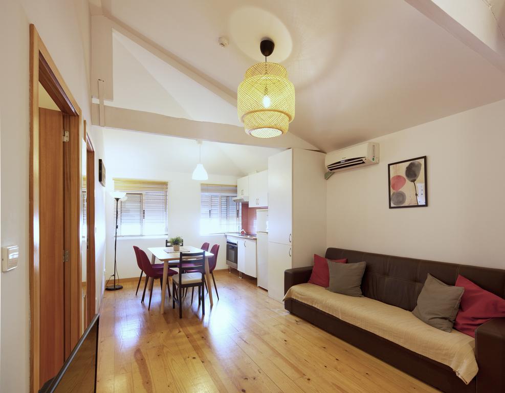 Aparthotel Oporto Entreparedes Zewnętrze zdjęcie