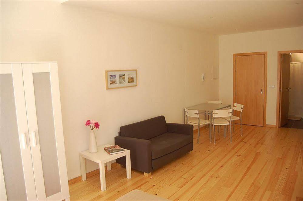 Aparthotel Oporto Entreparedes Zewnętrze zdjęcie